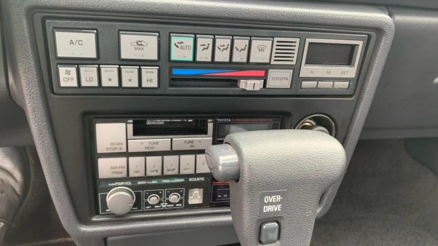 1987 Toyota Celica 4th Gen - Image 14 of 19
