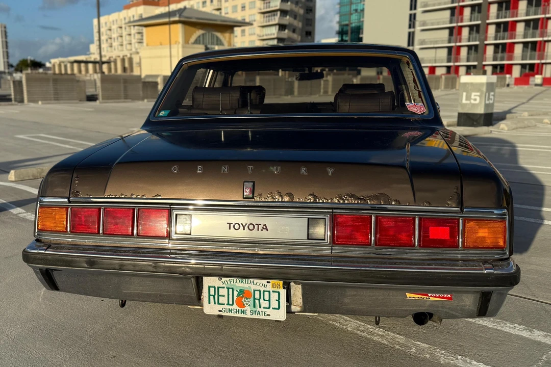 1987 Toyota Century 1st Gen - Image 5 of 31