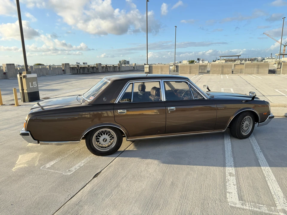 1987 Toyota Century 1st Gen - Image 12 of 31