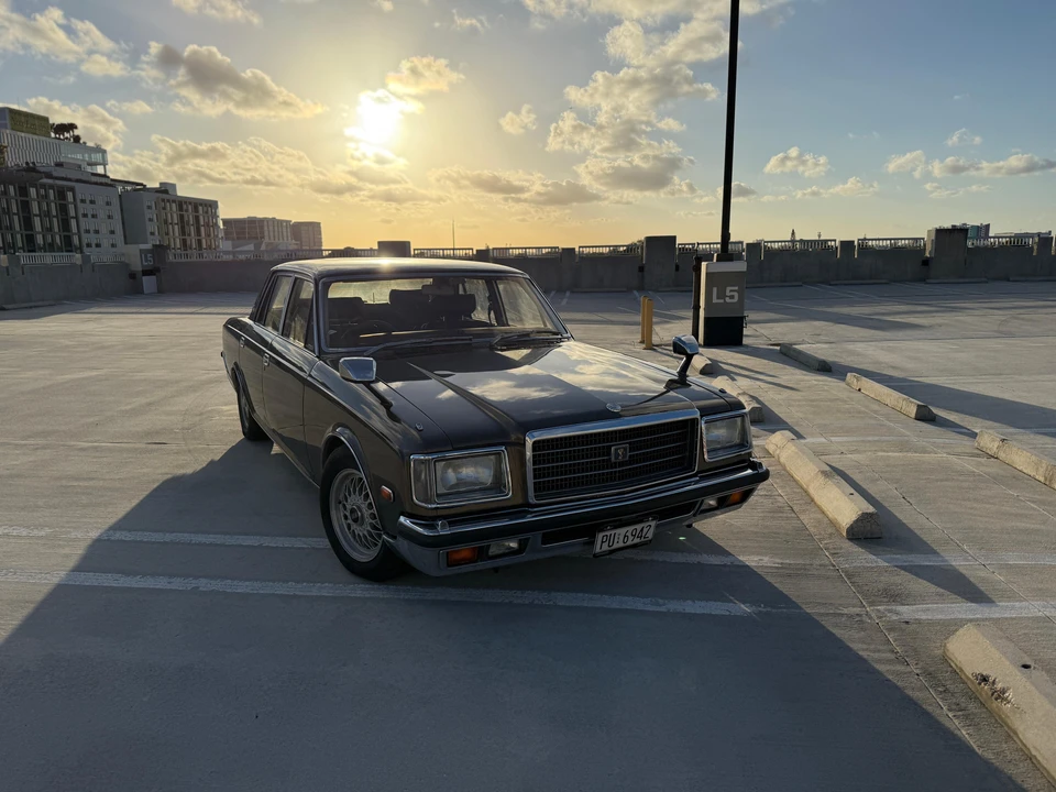 1987 Toyota Century 1st Gen - Image 16 of 31