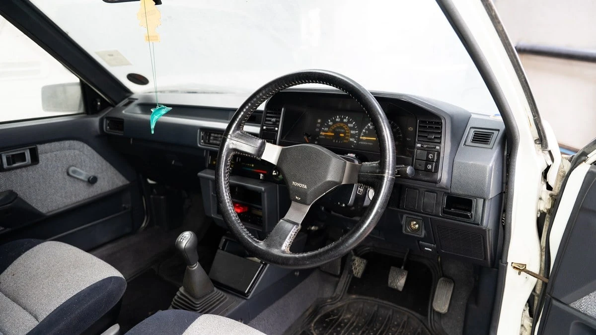 1987 Toyota Corolla 5th Gen - Image 13 of 30