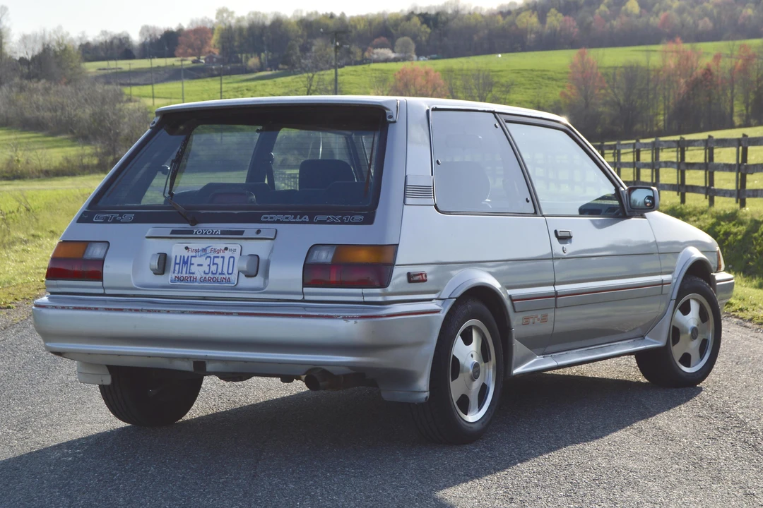 1987 Toyota Corolla AE86 - Image 4 of 15