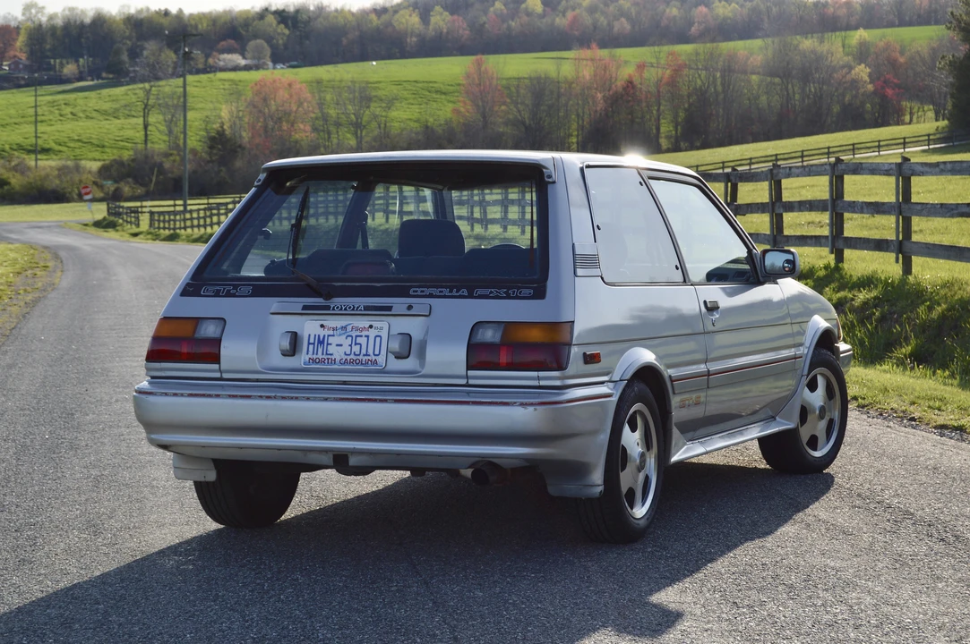 1987 Toyota Corolla AE86 - Image 10 of 15