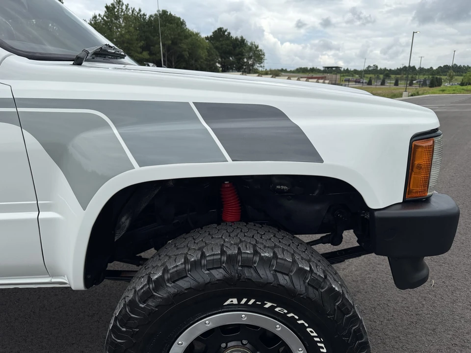 1987 Toyota Hilux 4th Gen - Image 31 of 31