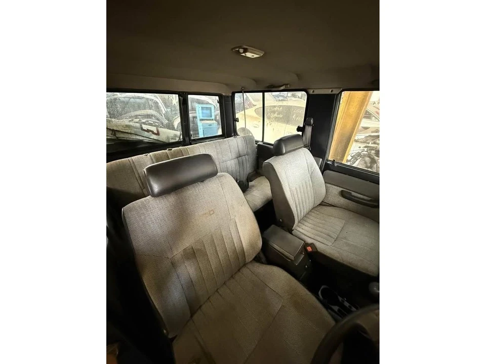 1987 Toyota J60 Land Cruiser - Image 12 of 13