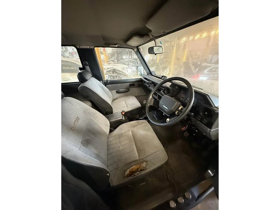 1987 Toyota J60 Land Cruiser - Image 11 of 13