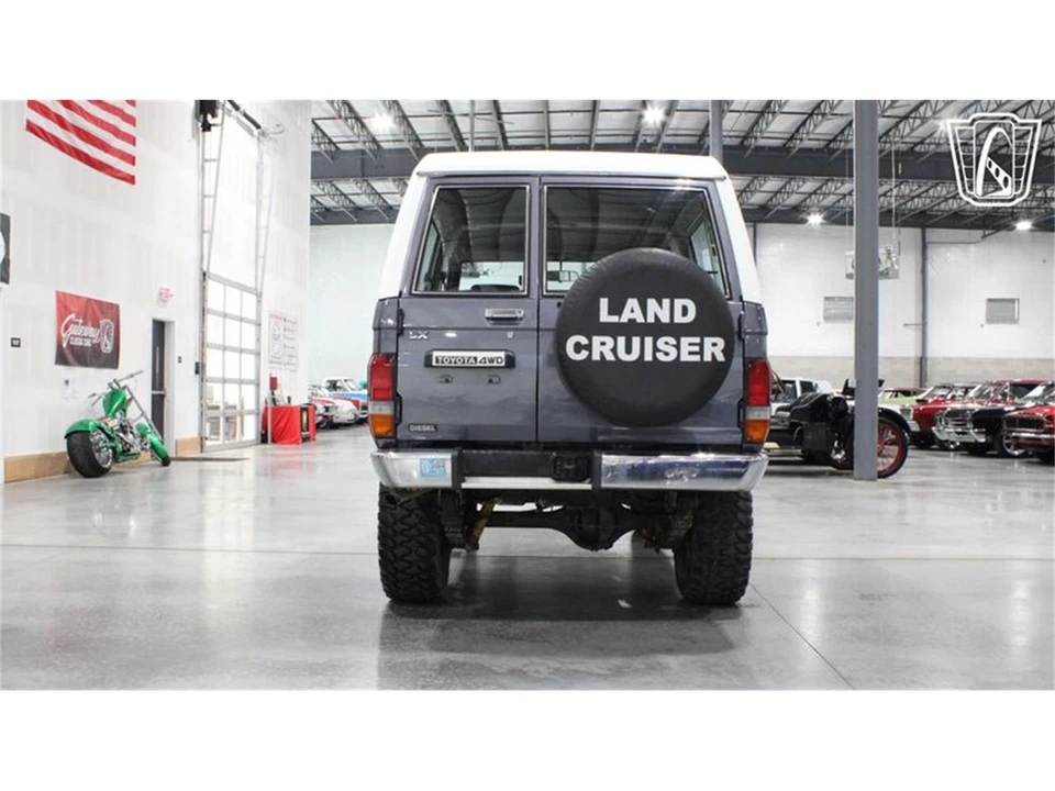 1987 Toyota J60 Land Cruiser - Image 19 of 31