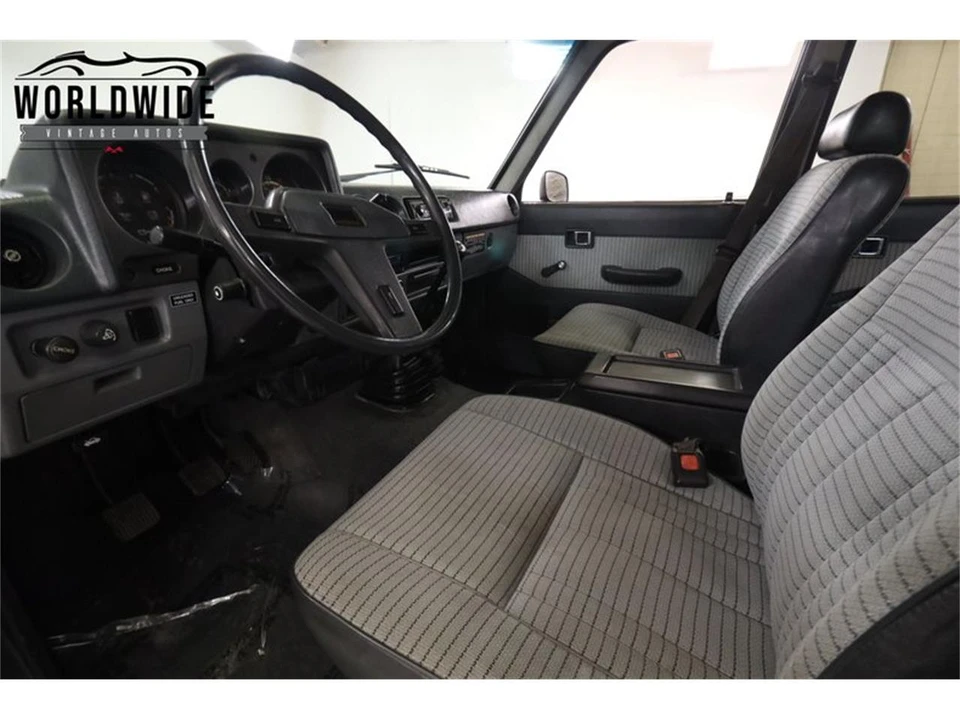 1987 Toyota J60 Land Cruiser - Image 26 of 31