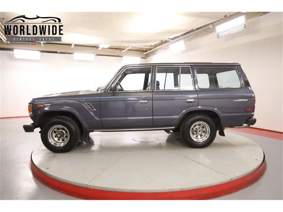 1987 Toyota J60 Land Cruiser - Image 3 of 31
