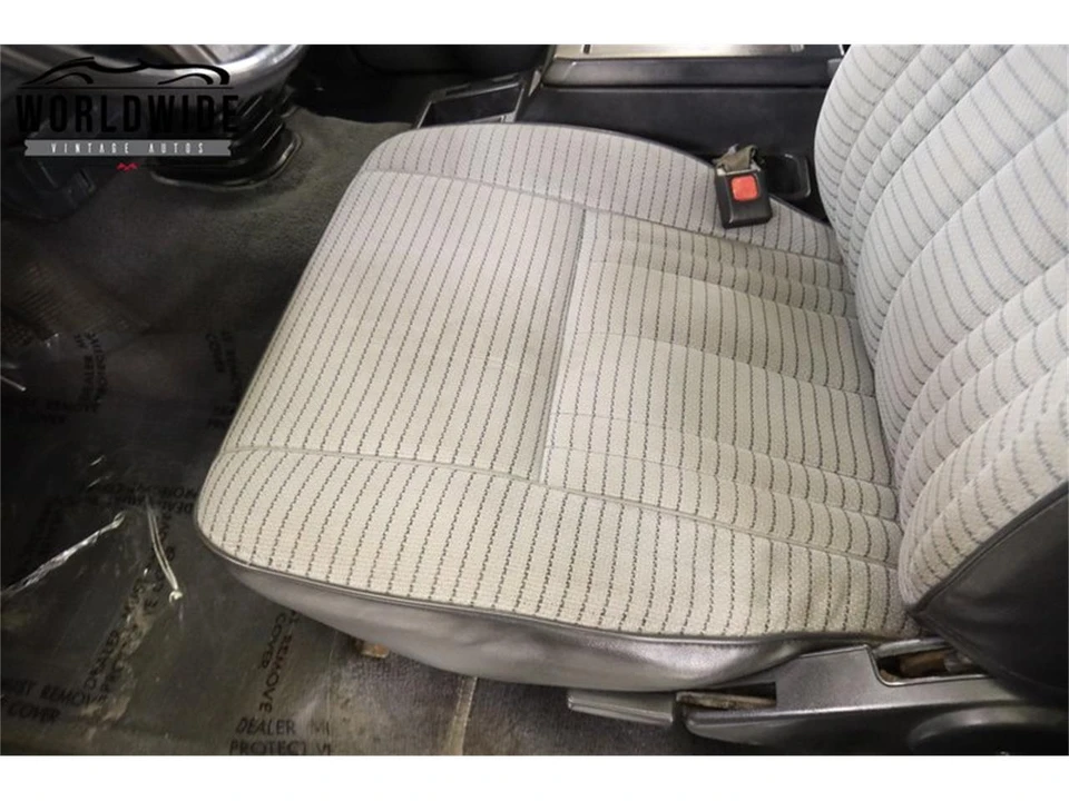 1987 Toyota J60 Land Cruiser - Image 30 of 31