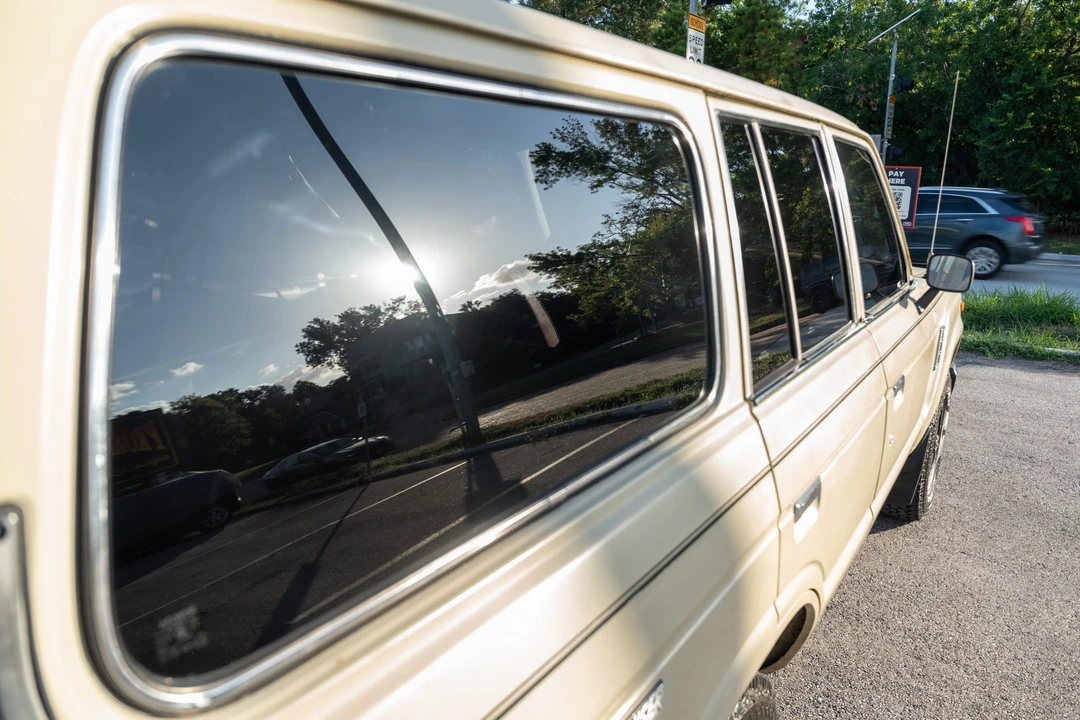 1987 Toyota J60 Land Cruiser - Image 25 of 31