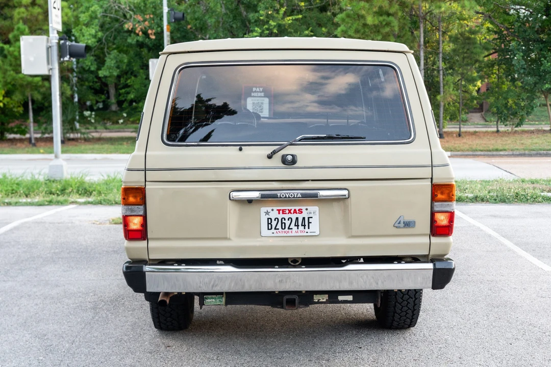 1987 Toyota J60 Land Cruiser - Image 6 of 31