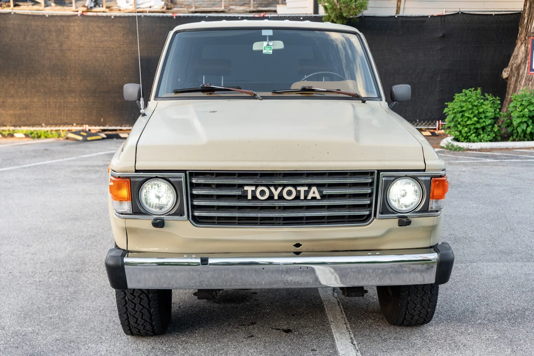 1987 Toyota J60 Land Cruiser - Image 11 of 31