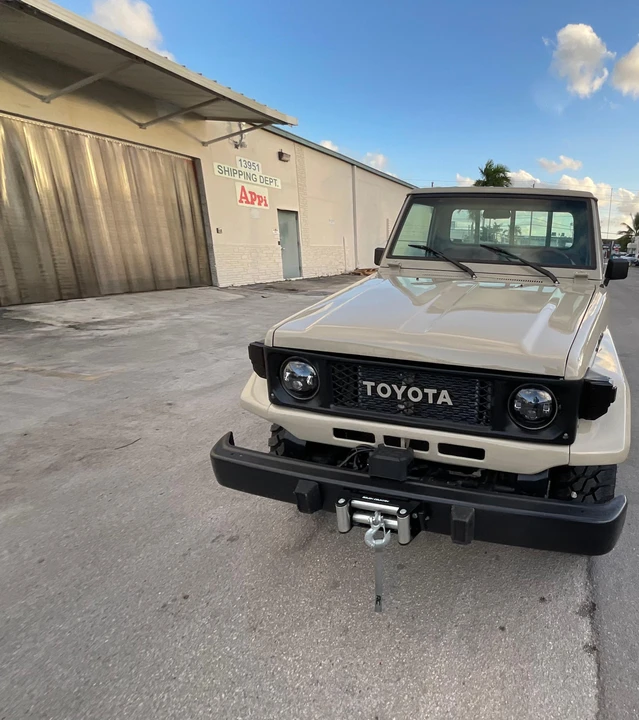 1987 Toyota J70 Land Cruiser - Image 7 of 31