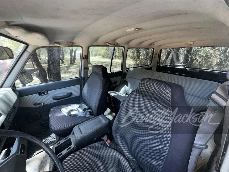 1987 Toyota J60 Land Cruiser - Image 3 of 4