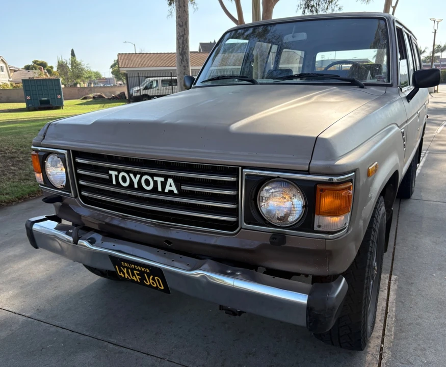 1987 Toyota J60 Land Cruiser - Image 7 of 21