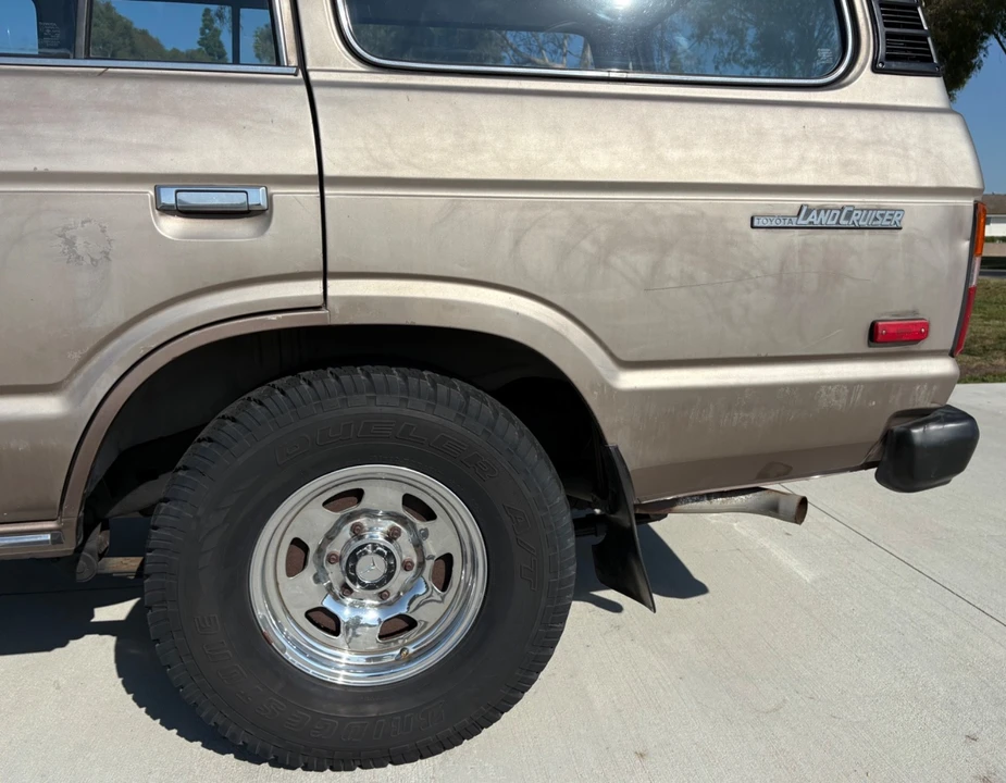 1987 Toyota J60 Land Cruiser - Image 11 of 21