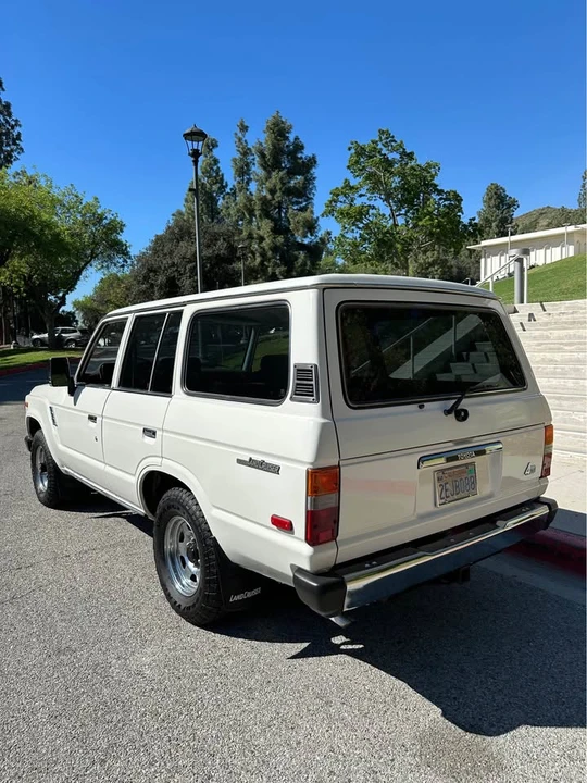 1987 Toyota Land Cruiser - Image 7 of 18