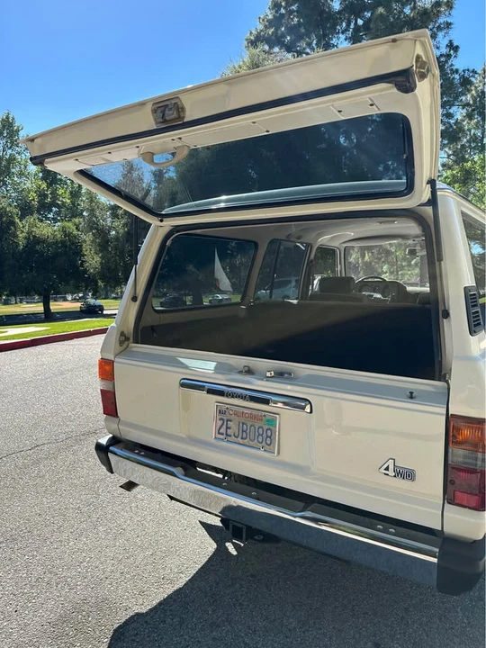 1987 Toyota Land Cruiser - Image 8 of 18