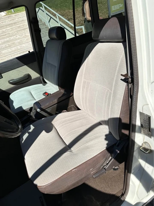 1987 Toyota Land Cruiser - Image 11 of 18