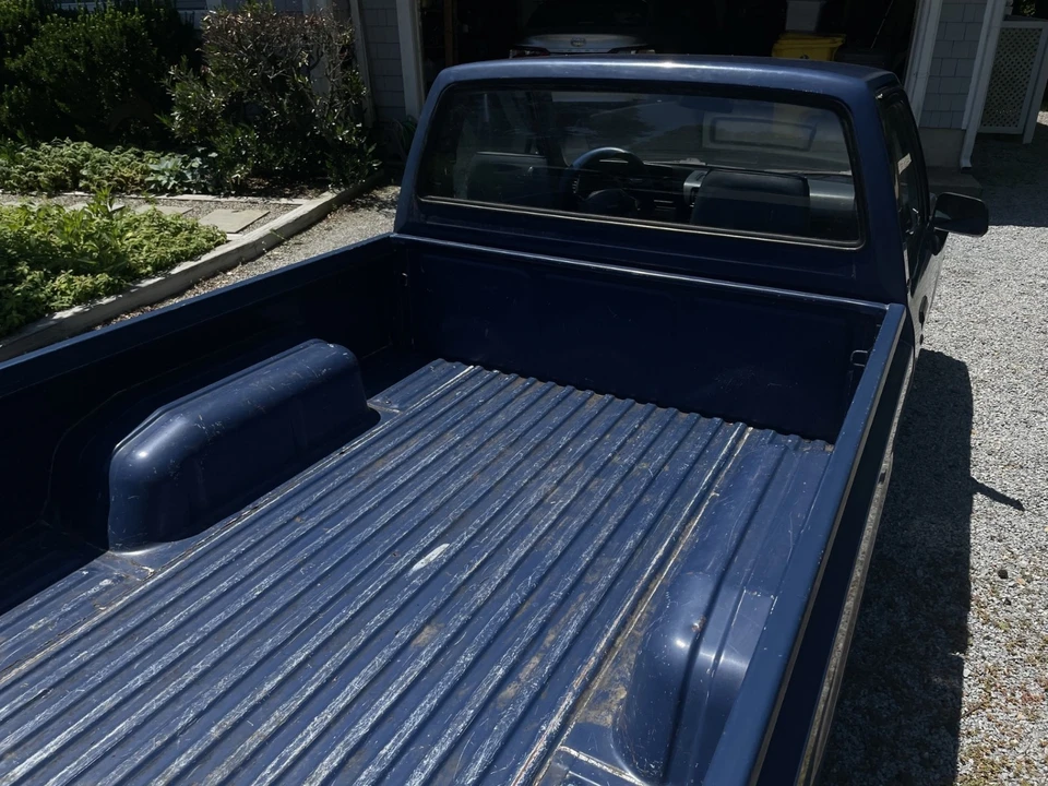 1987 Toyota Hilux 4th Gen - Image 8 of 14
