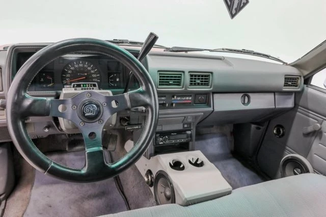 1987 Toyota Hilux 4th Gen - Image 29 of 31