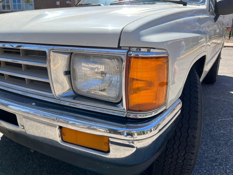 1987 Toyota Hilux 4th Gen - Image 12 of 31