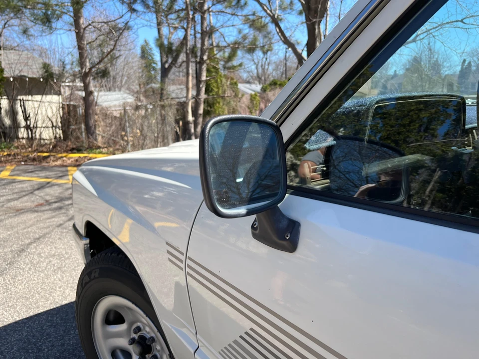 1987 Toyota Hilux 4th Gen - Image 14 of 31