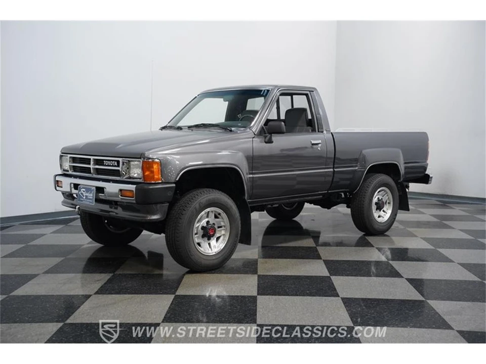 1987 Toyota Hilux 4th Gen - Image 4 of 31