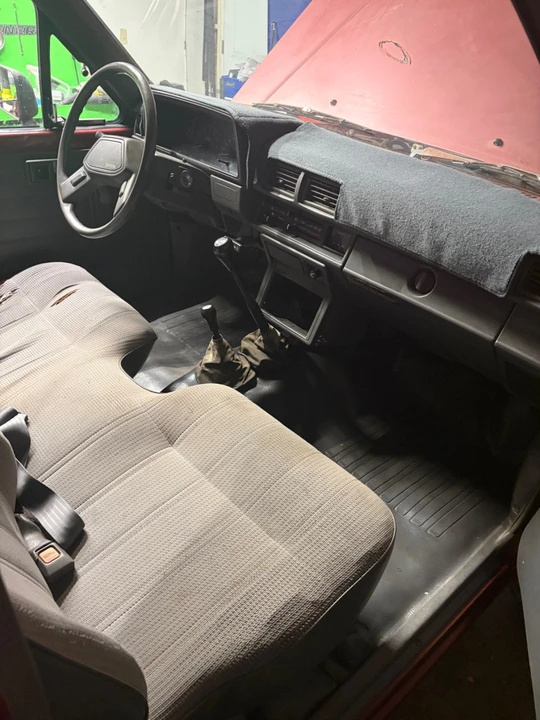 1987 Toyota Hilux 4th Gen - Image 18 of 21