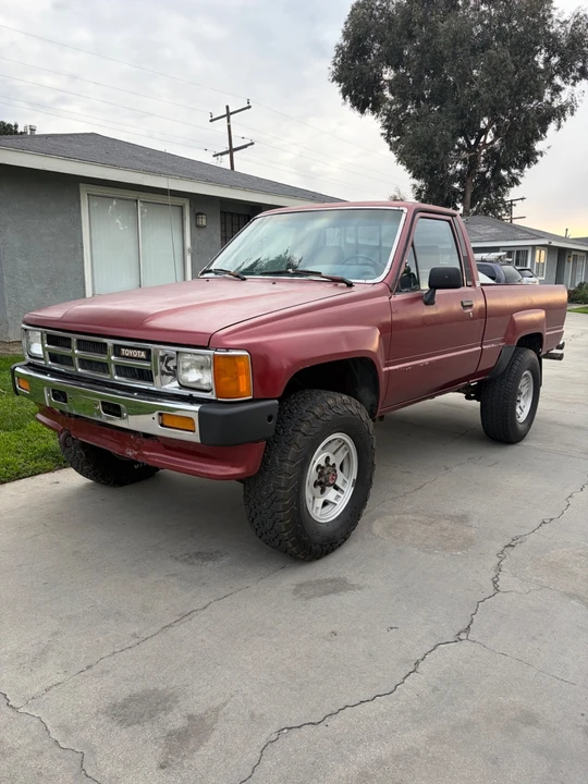 1987 Toyota Hilux 4th Gen - Image 13 of 21