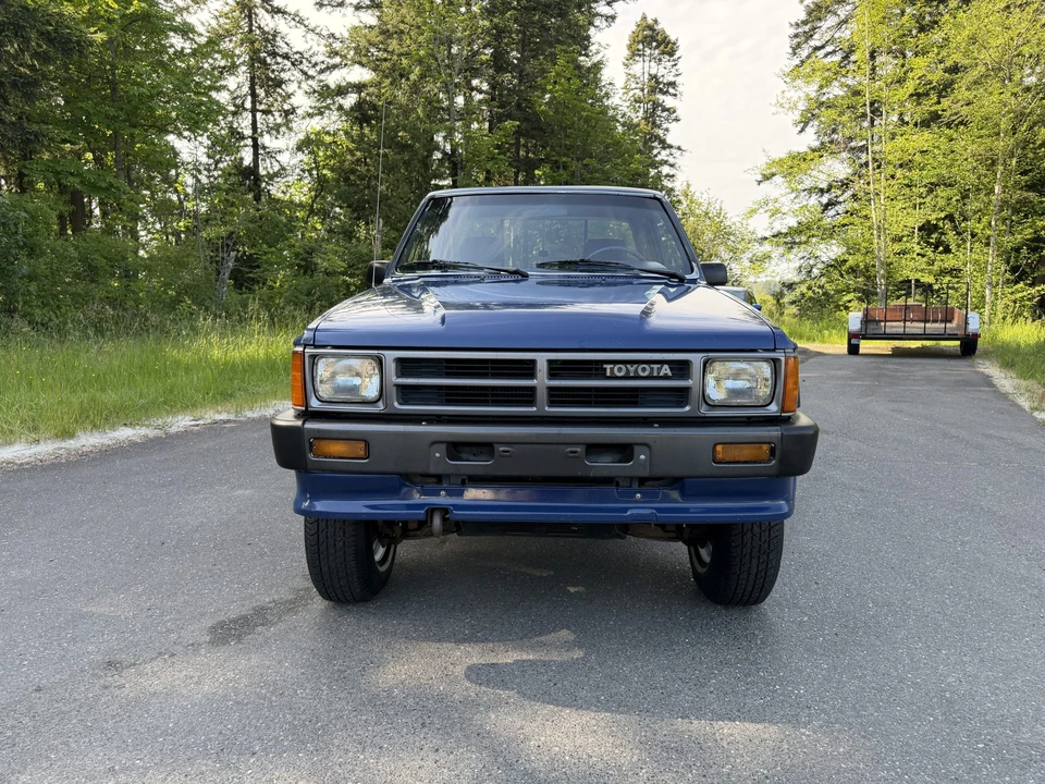 1987 Toyota Hilux 4th Gen - Image 2 of 31