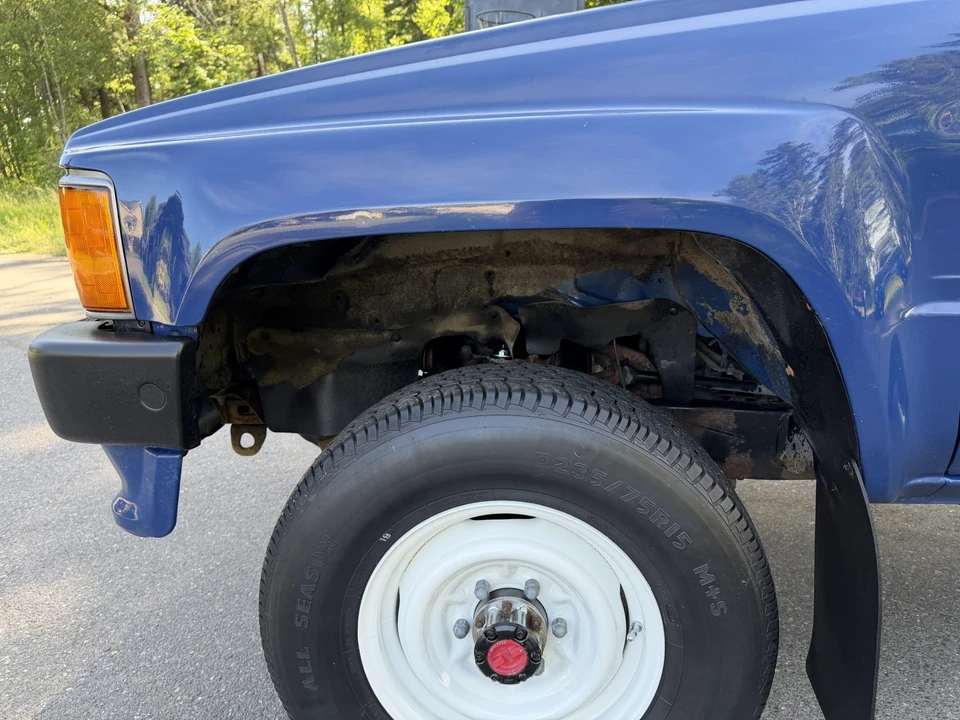 1987 Toyota Hilux 4th Gen - Image 12 of 31