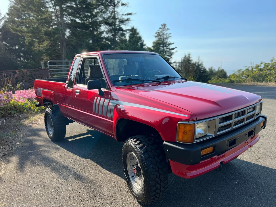 1987 Toyota Hilux 3rd Gen - Image 18 of 31