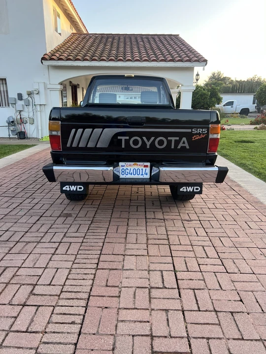 1987 Toyota Hilux 4th Gen - Image 6 of 31