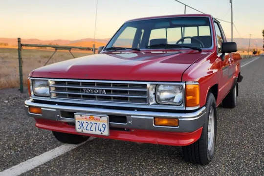 1987 Toyota Pickup XtraCab SR5 Turbo 5-Speed