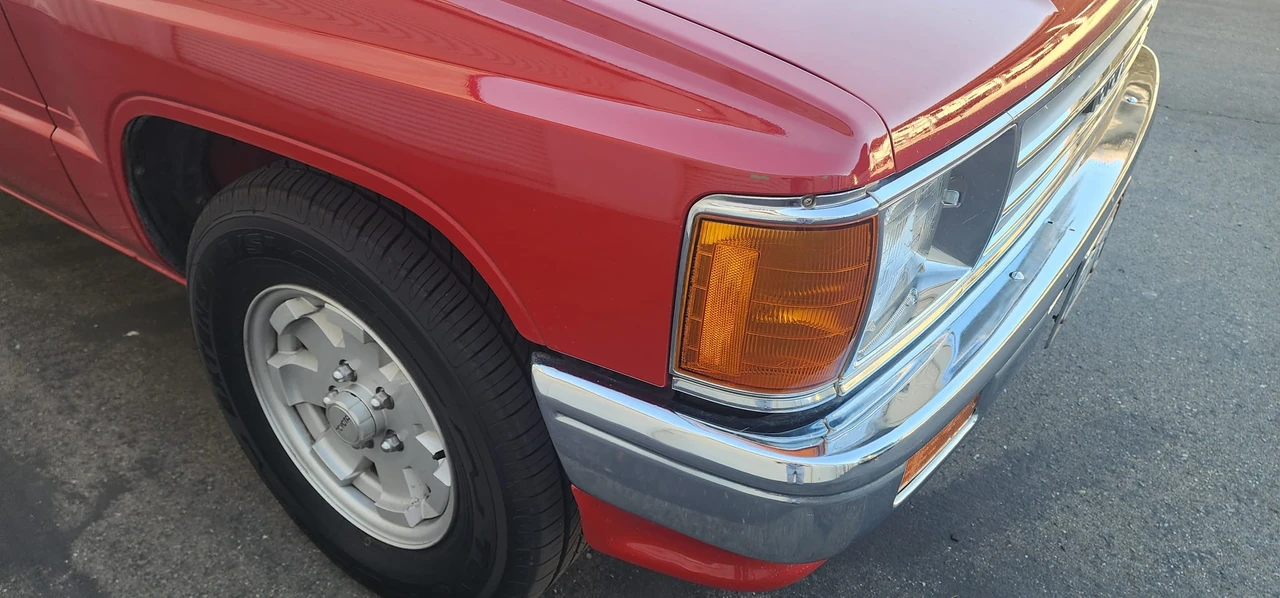 1987 Toyota Hilux 4th Gen - Image 28 of 31