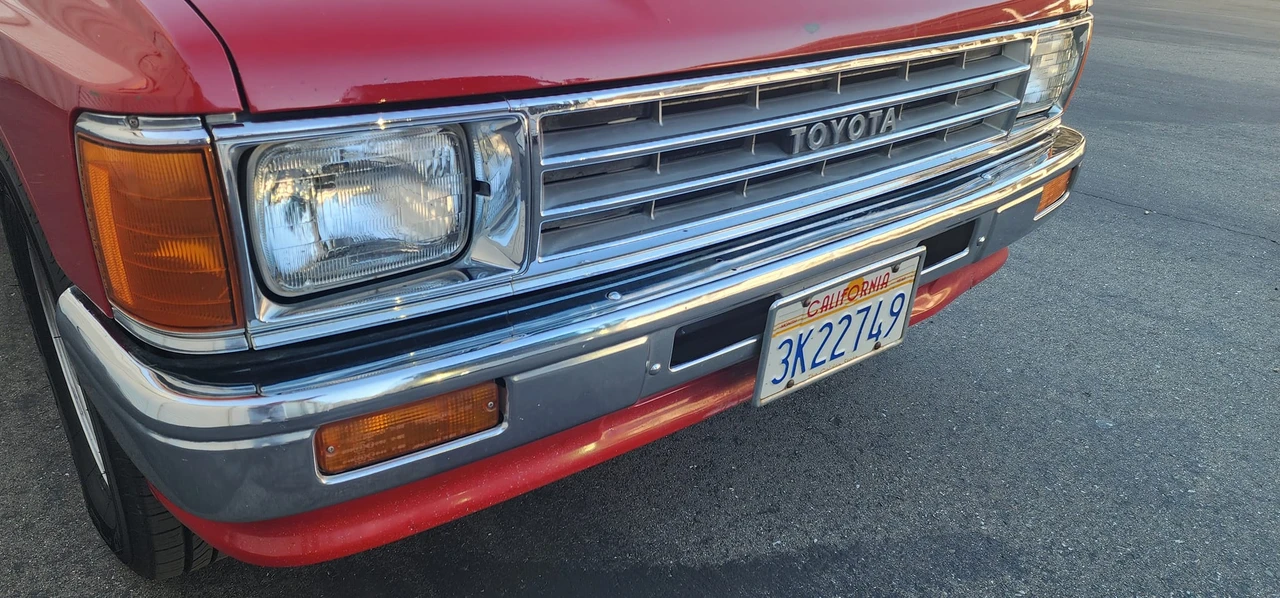 1987 Toyota Hilux 4th Gen - Image 26 of 31