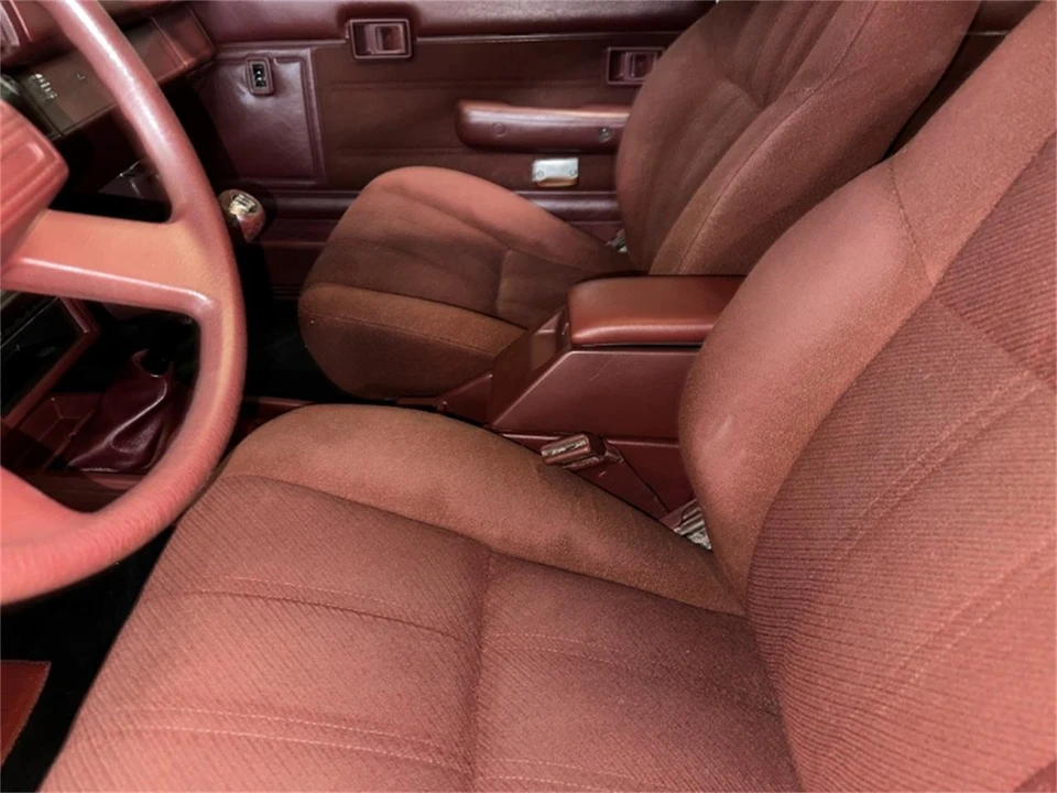 1987 Toyota Corolla AE86 - Image 25 of 31