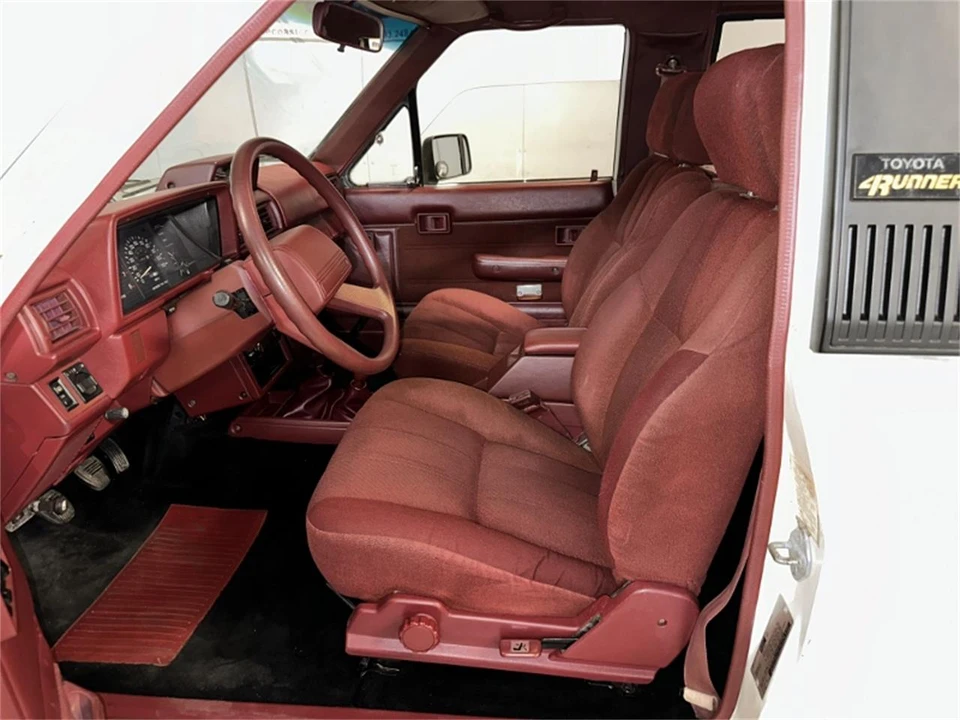 1987 Toyota Corolla AE86 - Image 28 of 31