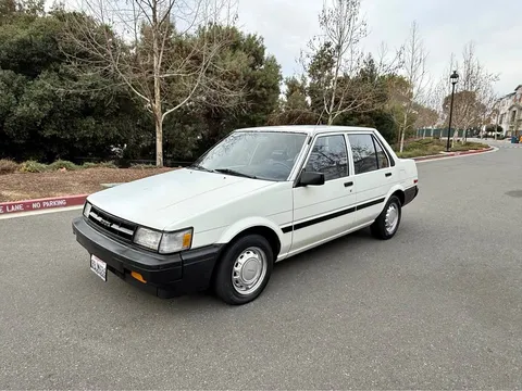 1987 Toyota Corolla DX Sedan