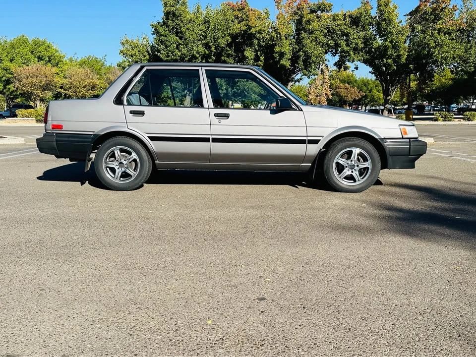 1987 Toyota Corolla 5th Gen - Image 3 of 9