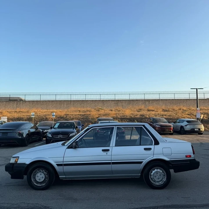 1987 Toyota Corolla 5th Gen - Image 9 of 20