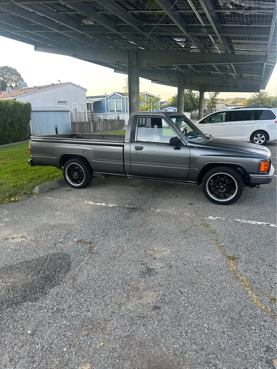 1987 Toyota Corolla AE86 - Image 2 of 14