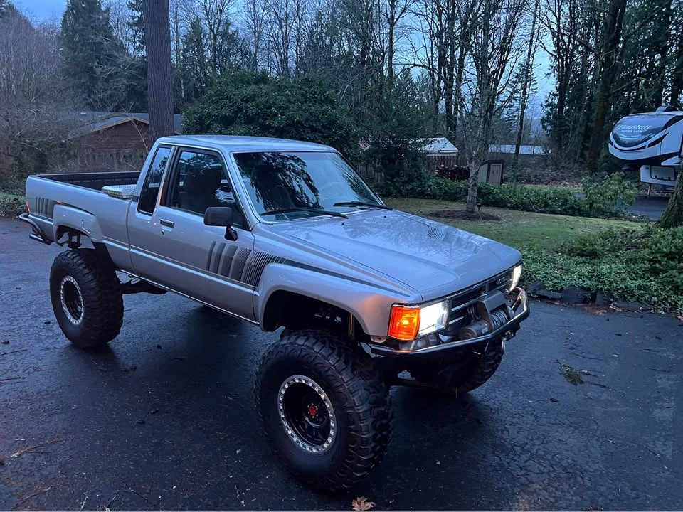 1987 Toyota 4Runner 1st Gen - Image 9 of 14