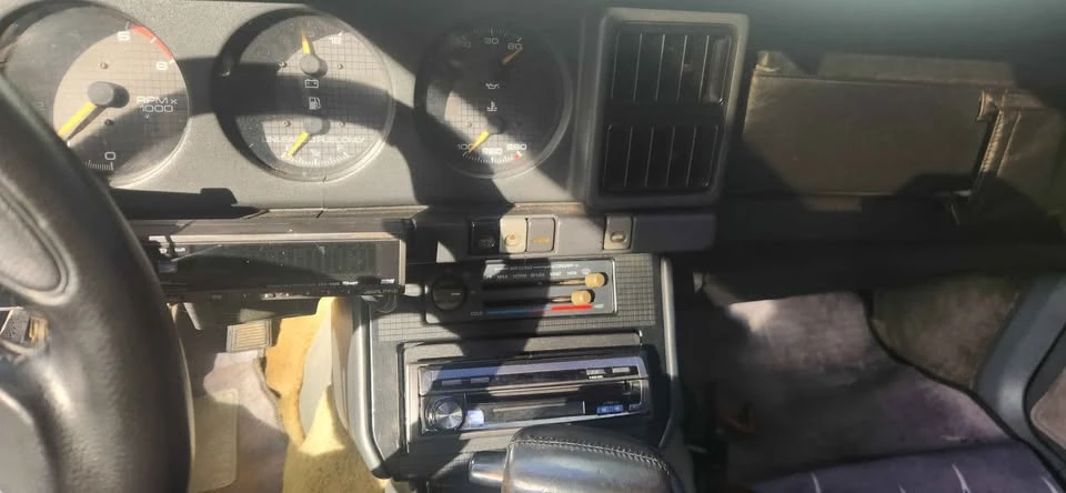 1987 Pontiac Firebird Trans Am 3rd Gen - Image 5 of 10