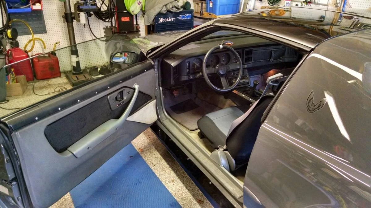 1987 Pontiac Firebird Trans Am 3rd Gen - Image 3 of 15