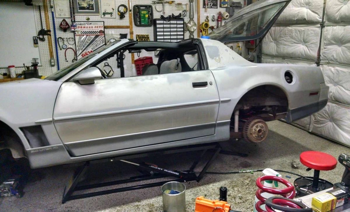 1987 Pontiac Firebird Trans Am 3rd Gen - Image 11 of 15