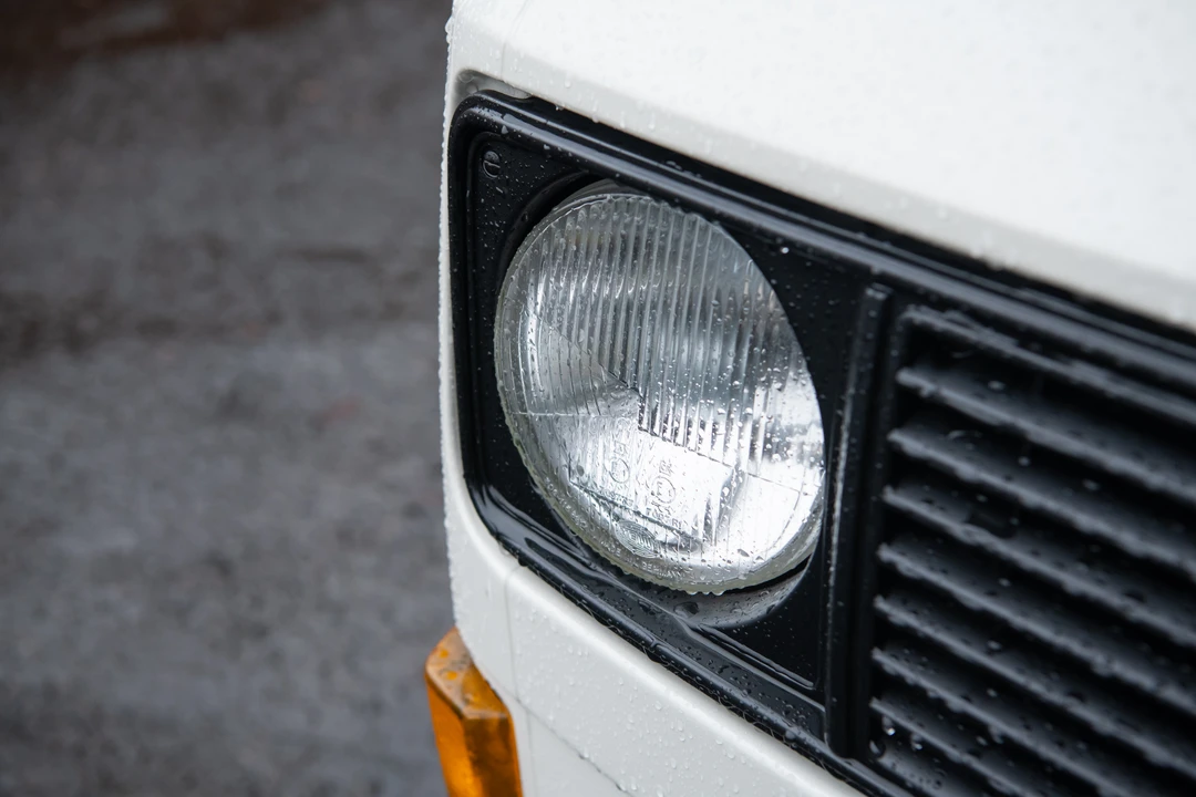 1987 Volkswagen Bay-Window Camper - Image 16 of 31