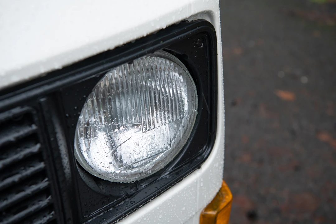 1987 Volkswagen Bay-Window Camper - Image 17 of 31